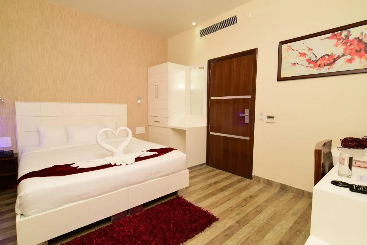 Hotel Swan Zirakpur Chandīgarh