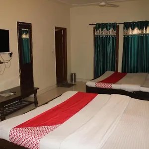 2* Otel New Apple Rose Near Railway Station Dariya Uco Bank Ke Pass